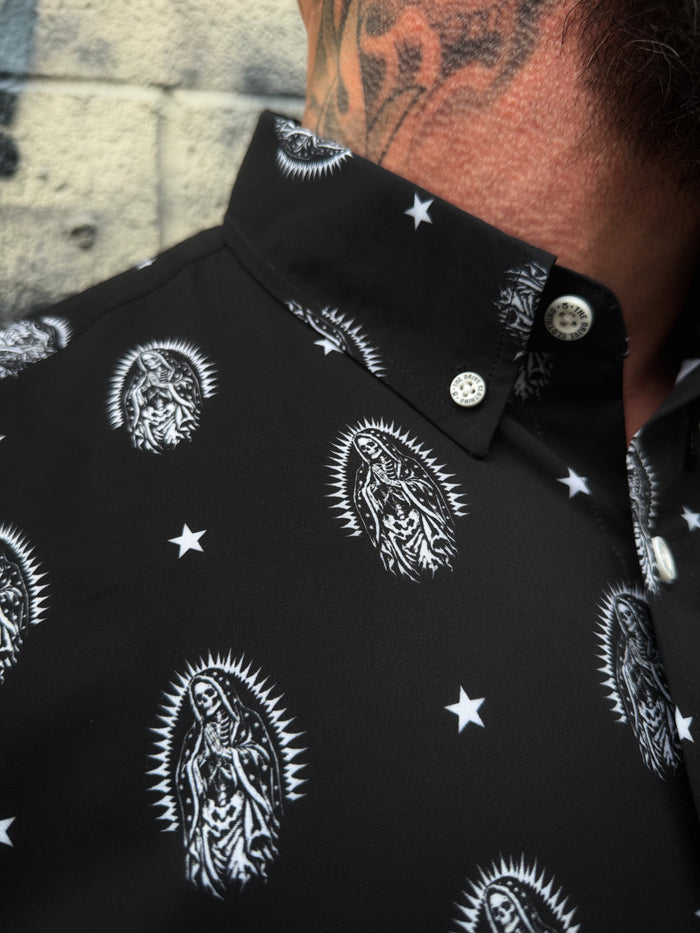 ESSENTIAL OUR LADY BUTTON UP