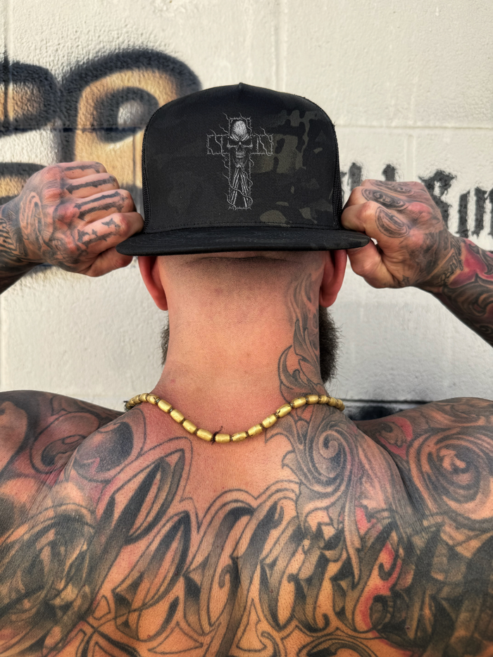 PRAYING CROSS BLACK CAMO FLAT BILL HAT