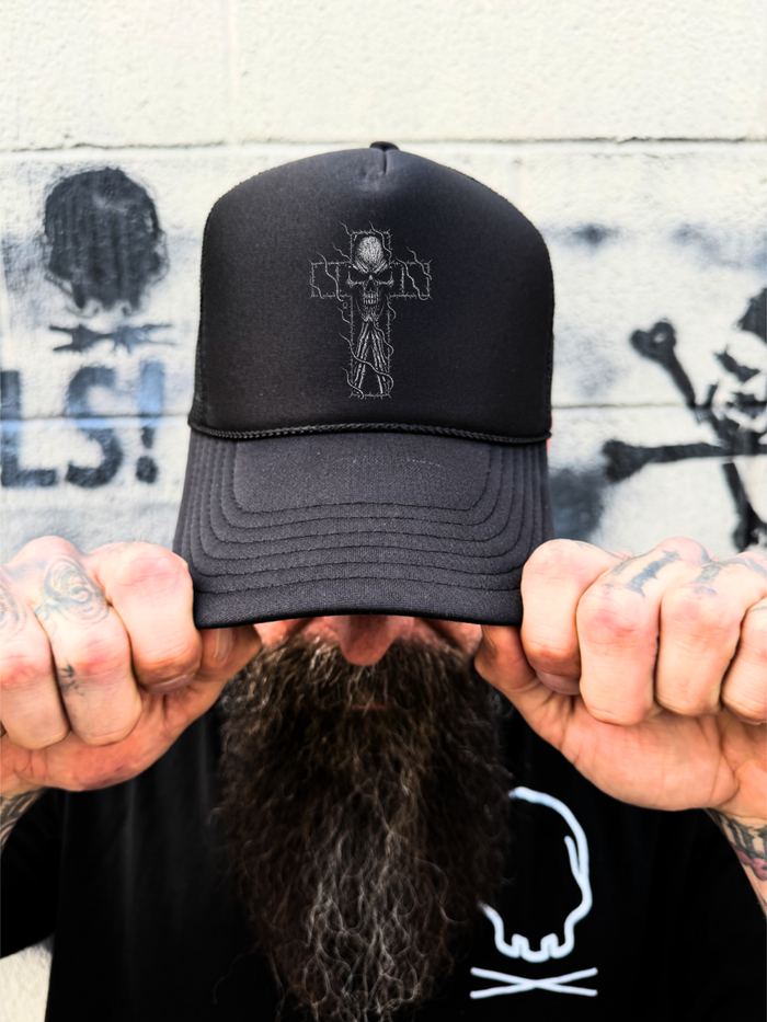 PRAYING CROSS FOAM CURVED BILL BLACK HAT